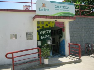 サントス市内にあるマンガの図書館Gibiteca