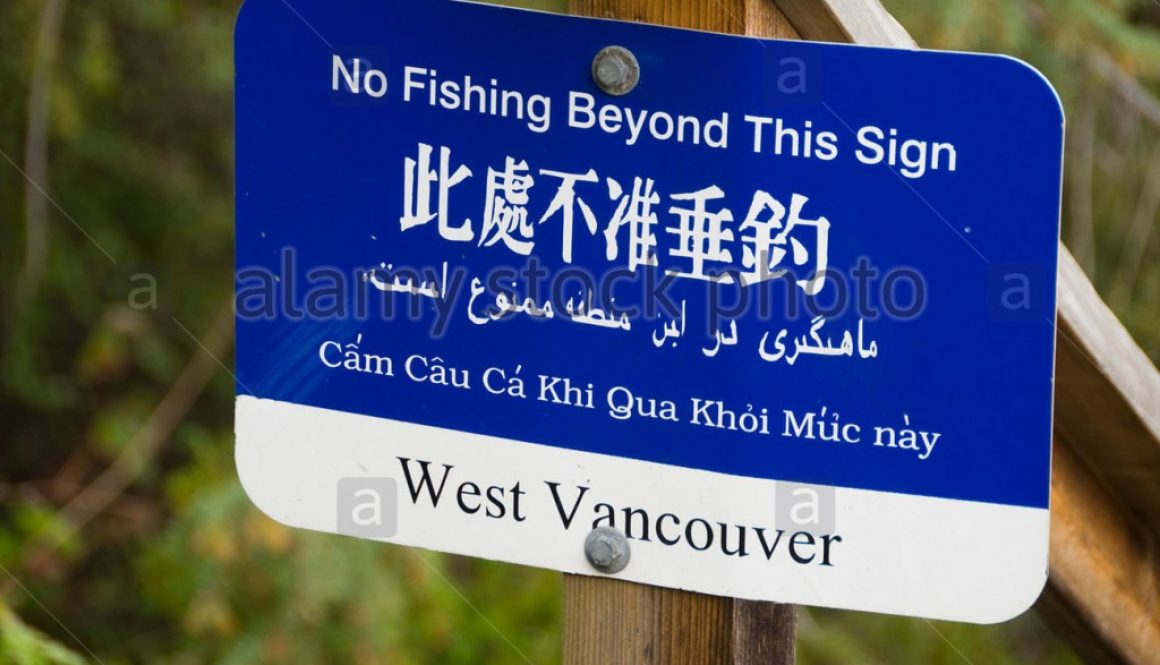 multilingual-signs-lighthouse-national-park-west-vancouver-british-BBW5NM